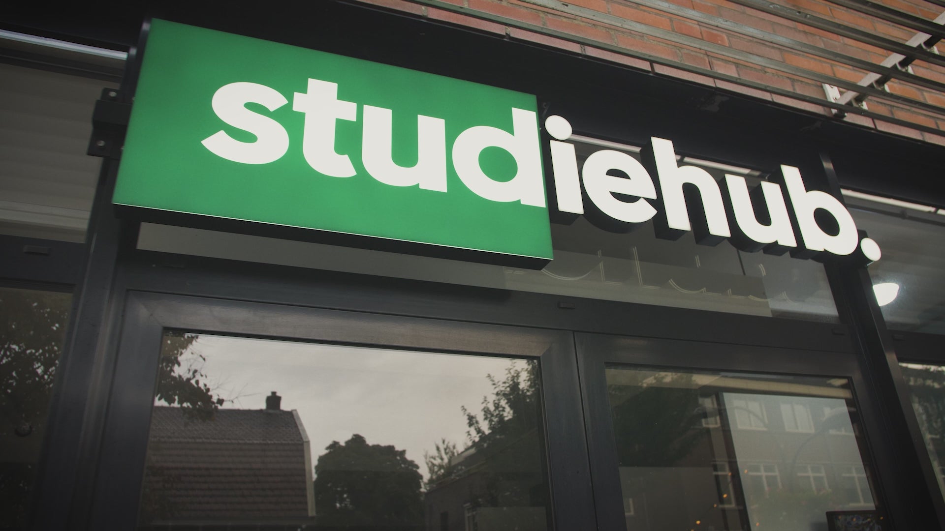 Collection of StudieHub  in a gallery layout